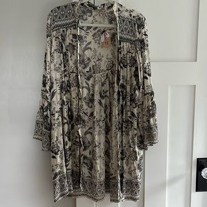 Lola P. Kimono Open Front Cardigan Cover Up Gray/Cream Boho S NEW